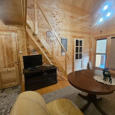 Rodzinny Nad Jeziorem * Rentyny