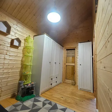 Rodzinny Nad Jeziorem Hébergement de vacances *