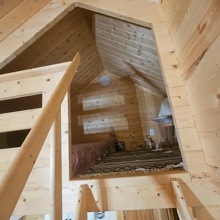 Rodzinny Nad Jeziorem * Rentyny