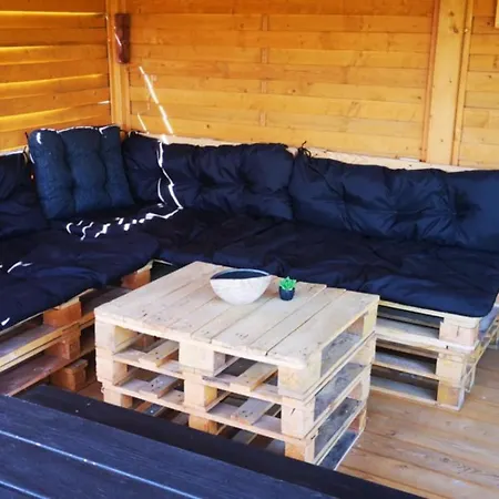 Rodzinny Nad Jeziorem Hébergement de vacances *